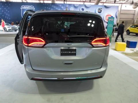 Chrysler Pacifica hybrid at the New York International Auto Show 2017 Stock Photos
