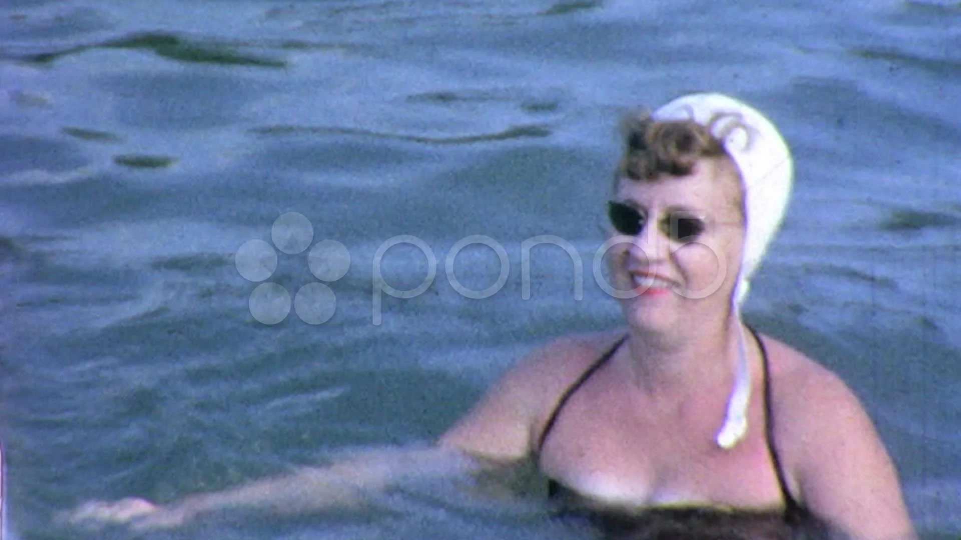 Chubby Fat WOMAN SWIMMING Lake Summer 1960 (Vintage Film Home Movie) 4973