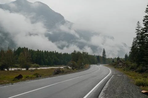 Chuisky tract - a road in the Altai mountains Stock Photos