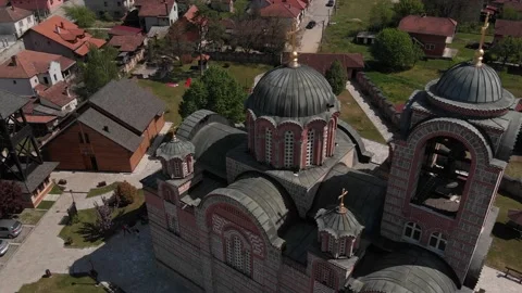 Church-drone-7 Stockbeeldmateriaal 135678751