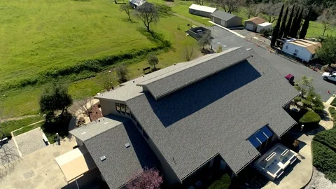Church (drop shot @ 75 ft) 库存影片 96043538
