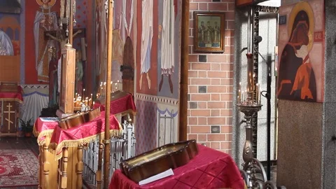 Church Stockbeeldmateriaal 89877577