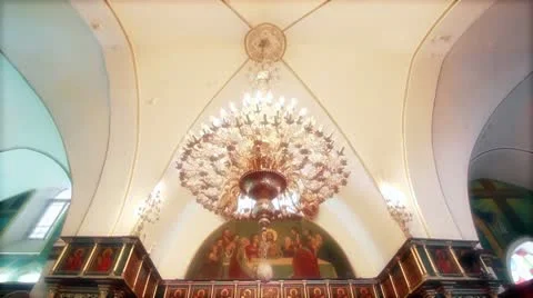 Church-inside-tilt down+glow Video stock 10722528