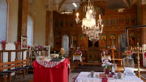 Church interior old orthodox Vídeo Stock 240906748