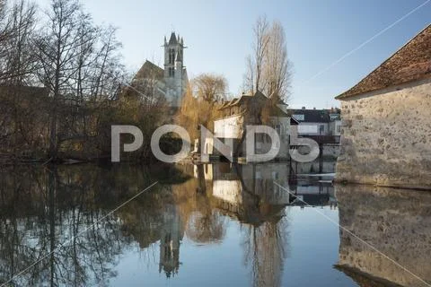 The church of Our Lady in Moret-sur-Loing Stock Photos