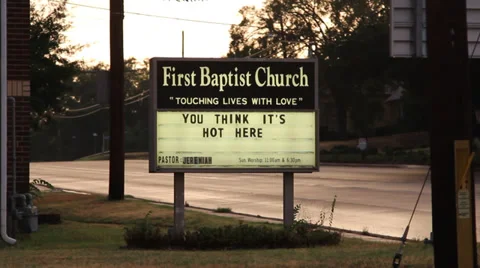 Church sign hints that hell is hotter than local current temperature Stock Footage 39213761