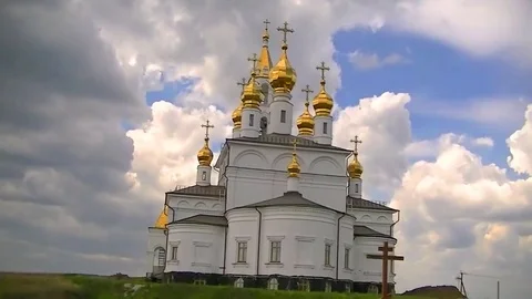 Church - sky - clouds - timelapse 스톡 동영상 75812880