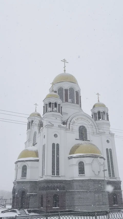 Church in the snow Video stock 257657242