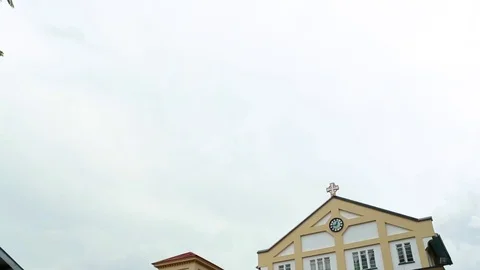 Church tilt down 스톡 동영상 77161283