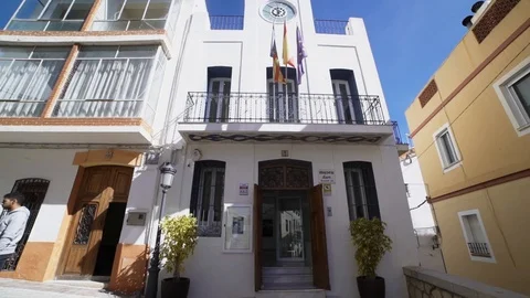 Church tilt Stock Footage 89650320