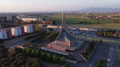 Church of Tor Bella Monaca 動画素材 190002840