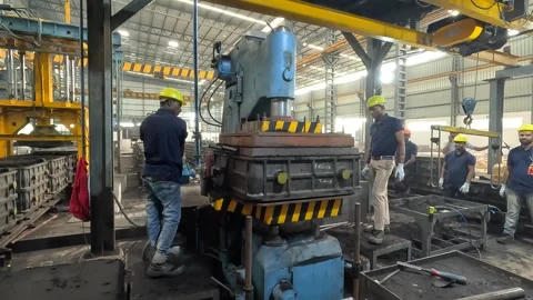 Ci casting manufacturing foundries, railway engines and other industrial parts. Stock Footage 252572738