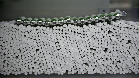 Cigarettes production process inside a modern factory 動画素材 69860977