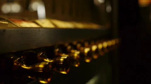 CigaretteVendingMachine knobs cu Video stock 56439548