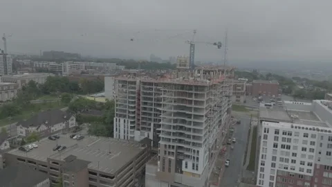 Cincinnati Drone Construction Hazy Mid Afternoon 4k Raw Log 스톡 동영상 254596525