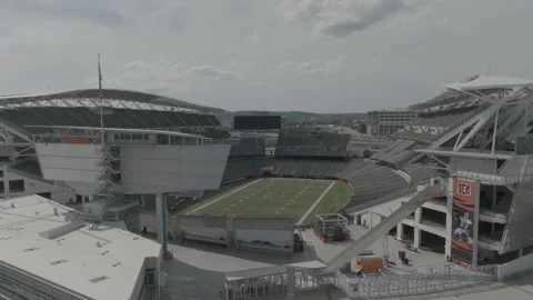 Cincinnati Drone Paycore Bengals Stadium Midday 4k Raw Log 스톡 동영상 254596534