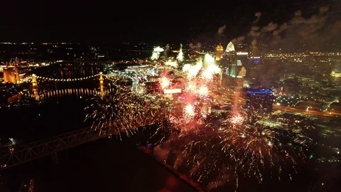 Cincinnati, Ohio Fireworks Show Stock Footage 112351903
