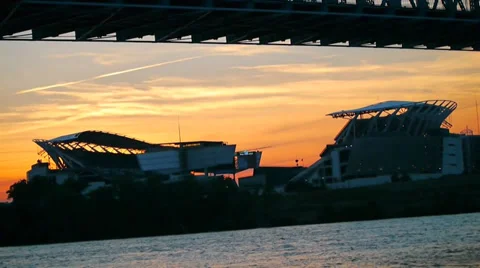 Cincinnati-Ohio River Sky Line Stock Footage 33752486