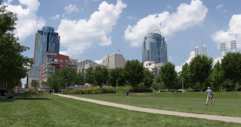 Cincinnati Park Fun - Cincinnati, OH Stock Footage 136640806