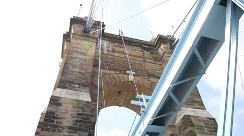 CINCINNATI, ROEBLING SUSPENSION BRIDGE, MID SECTION CLOSE UP Stock Footage 59184052