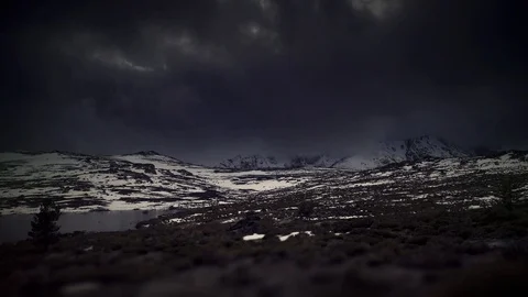 Cinemagraph Loop - Clouds over the Mountains - motion photo 스톡 동영상 98713161