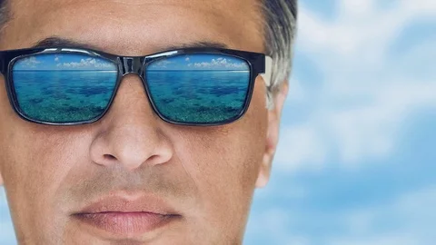 Cinemagraph - Man in the sunglasses . 動画素材 79743837