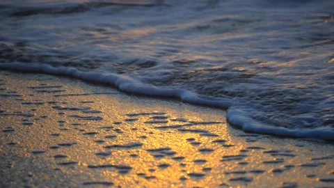 Cinemagraph motion loop of sea wave at seashore sunset close up Video stock 151796751
