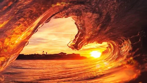 Cinemagraph of ocean wave in shape of heart at sunset tropical beach Vídeo Stock 105257351