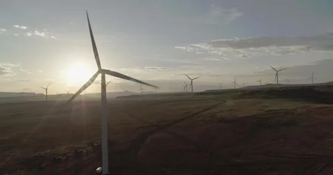 Cinematic 4k drone Shot of Wind Turbine in South Africa #09 Vidéo 243109151