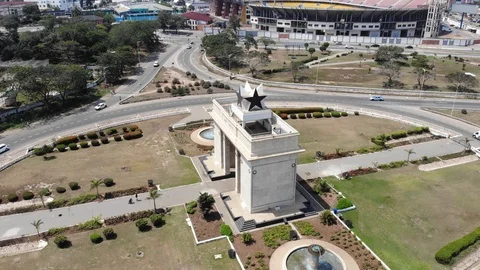 Cinematic Circle around a Monument Stock Footage 117696913