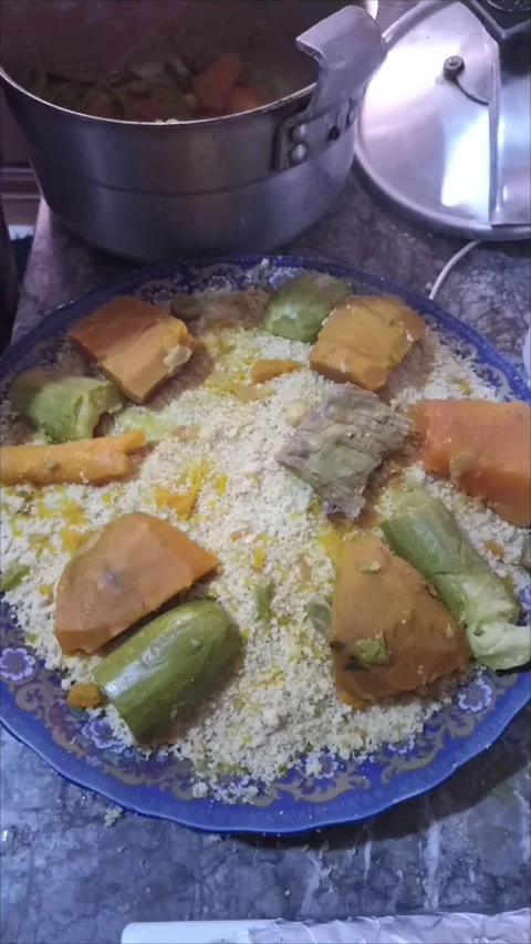 Cinematic Close-up of Authentic Maghreb Couscous Presentation. Video stock 333865961