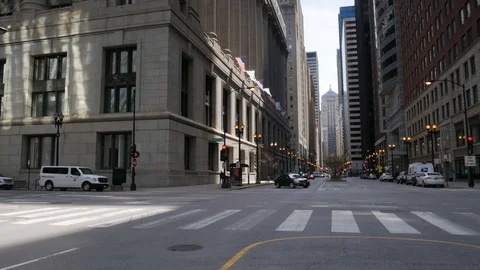 Cinematic Empty Streets of Downtown Chicago During the COVID-19 Pandemic Stock Footage 128603164