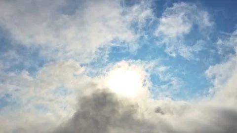 Cinematic Flight Through Ethereal White Heavenly Clouds Vídeos de archivo 333691093