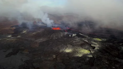 Cinematic footage of the bowling lava exploding from the Active Volcano Stockbeeldmateriaal 159779641
