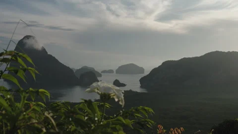 Cinematic High-Angle View of Phang Nga Bay Islands from Samet Nangshe Viewpoint 库存影片 334641702