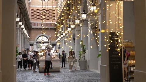 Cinematic rack focus in one nimman hallway Stock Footage 123104002