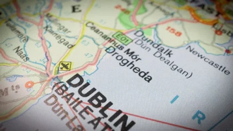 Cinematic road map route from Belfast to Dublin crossing Ireland border 스톡 동영상 332797831