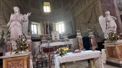 Cinematic Slow Motion Of Main Altar In San Pietro In Montorio 스톡 동영상 333920466