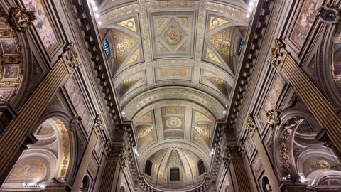 Cinematic Slow Motion Tilt Up To The Ceiling Of Santa Maria In Monserrato 스톡 동영상 329713235