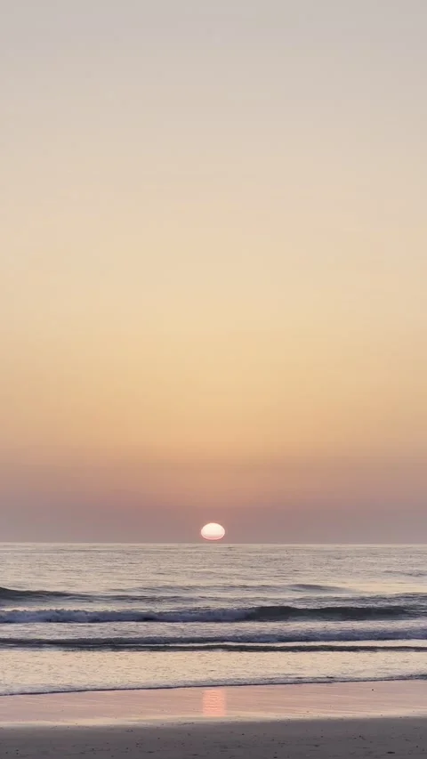 Cinematic sunset over the ocean. Stock Footage 315031107