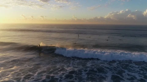 Cinematic sunsurfer Stock Footage 95703454