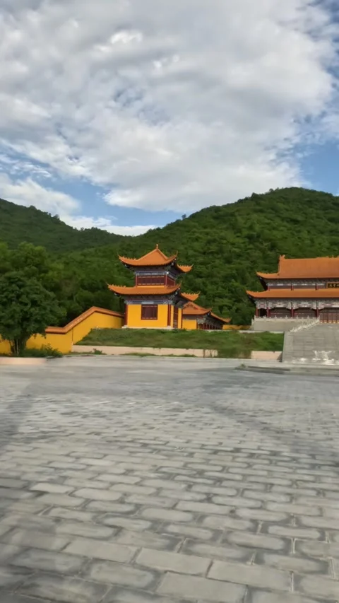 Cinematic View of Chinese Temple Complex and Pagodas in Phnom Sruoch Stock Footage 342139769