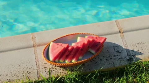 Cinematic View Of Fruit By Swimming Pool 스톡 동영상 323520504