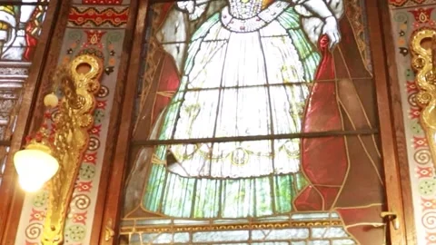 Cinematic View of Interior Synagogue Window and Hanging Chandelier Vidéo 330369863