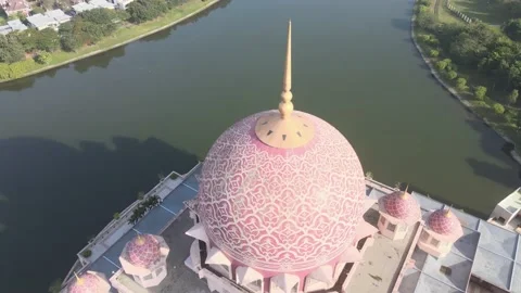 Cinematic view of Putra Mosque in Putrajaya Stock Footage 148331041