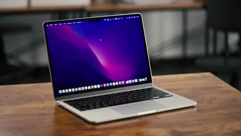 Cinematics video space gray Macbook air m2. 스톡 동영상 231717067