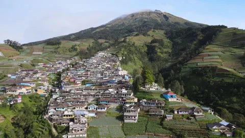 Cinematography for Sumbing Mountain Stock Footage 146567508