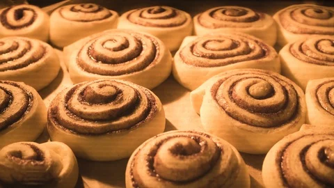 Cinnamon buns time-lapse of baking Stock Footage 86136081