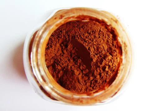 Cinnamon in the jar - isolated 库存照片