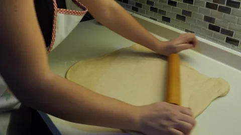Cinnamon roll production Stock Footage 113934721